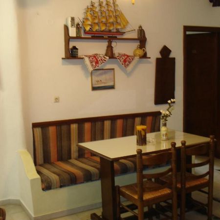 Pension Lagoudera Naxos City Εξωτερικό φωτογραφία