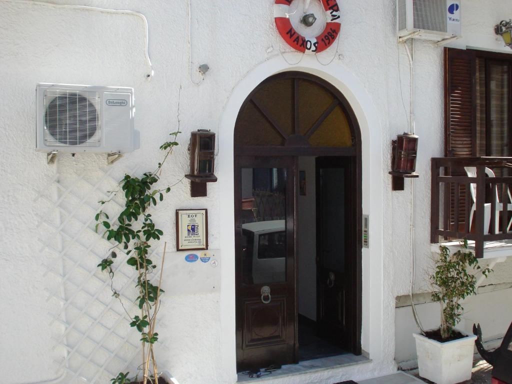 Pension Lagoudera Naxos City Δωμάτιο φωτογραφία